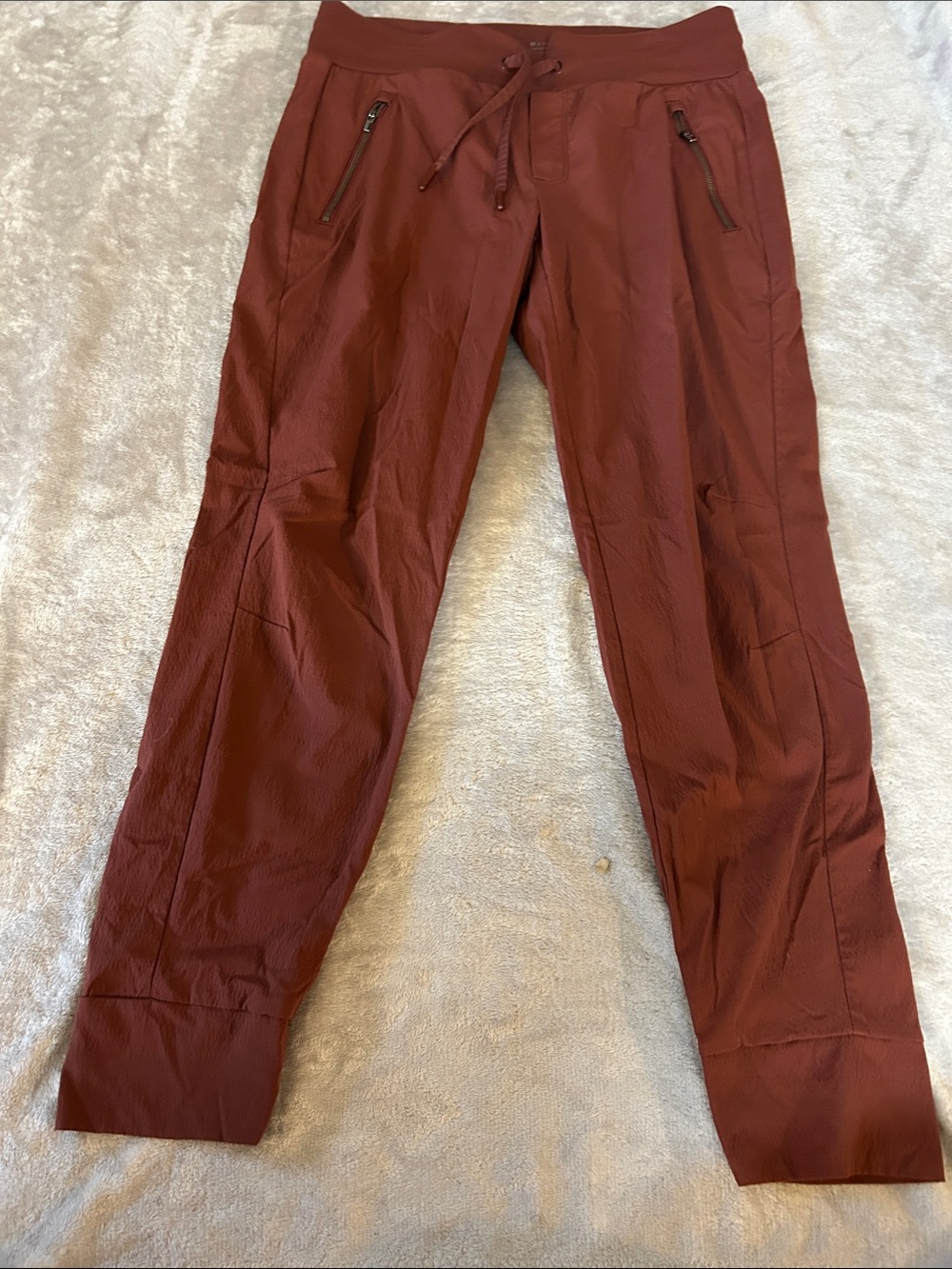 Athleta Trekkie north jogger in cognac brown